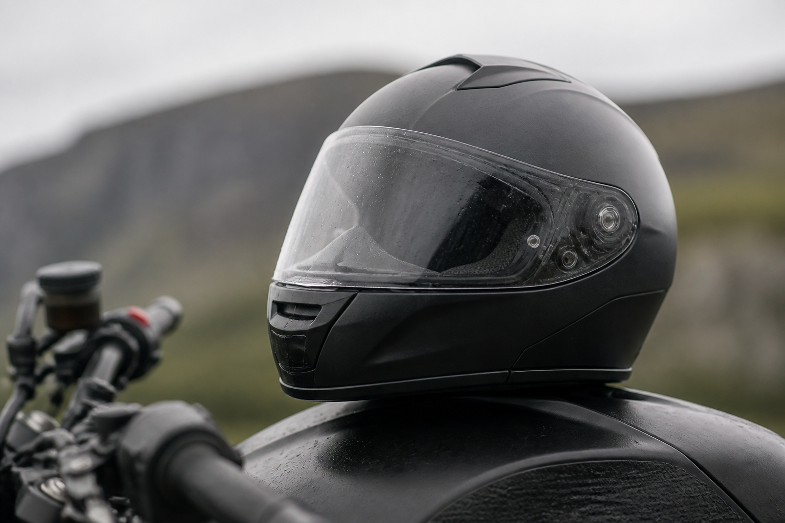 Motorcycle Helmet Deals UK: How to Find Real Savings in 2026